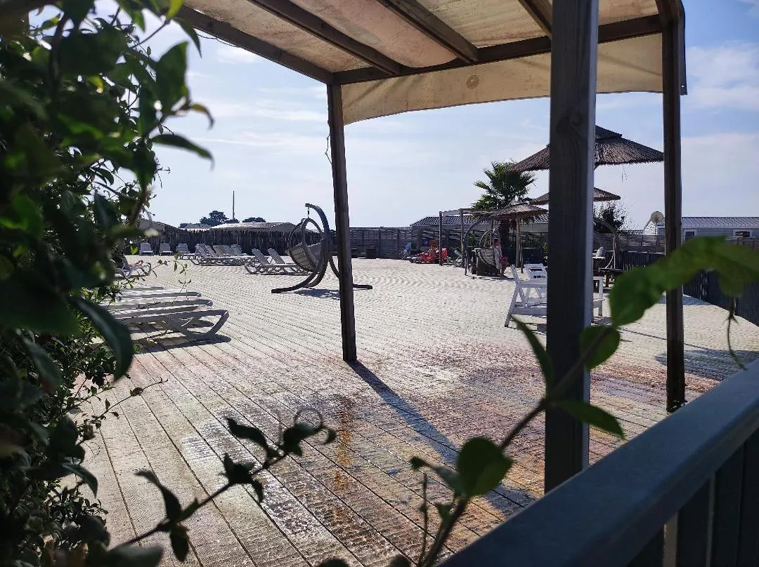 Mobil Home Les Pieds Dans L'Eau Sarzeau Holiday park